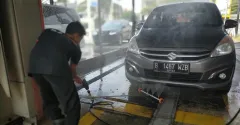 Berita Autoglaze Buka Outlet Baru Perawatan Mobil Super Lengkap