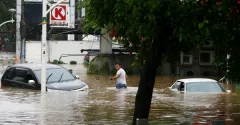 Berita Hilangkan Bau Interior Mobil Bekas Banjir Berapa Biayanya