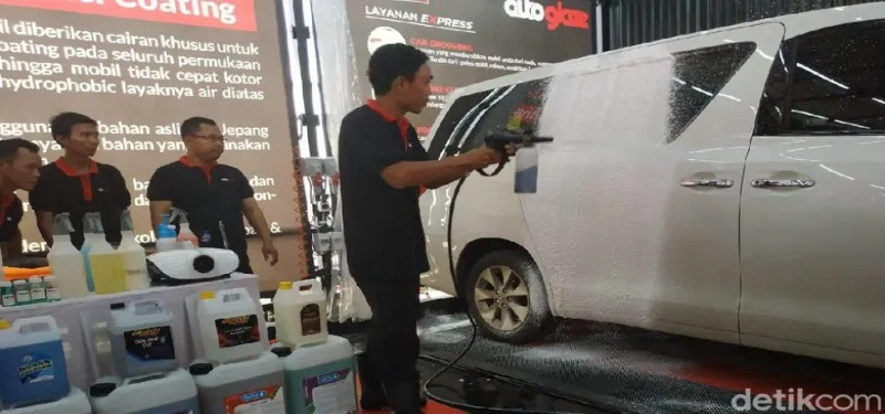 Nyuci Mobil Minim Sentuhan Tangan, Bagaimana Caranya?